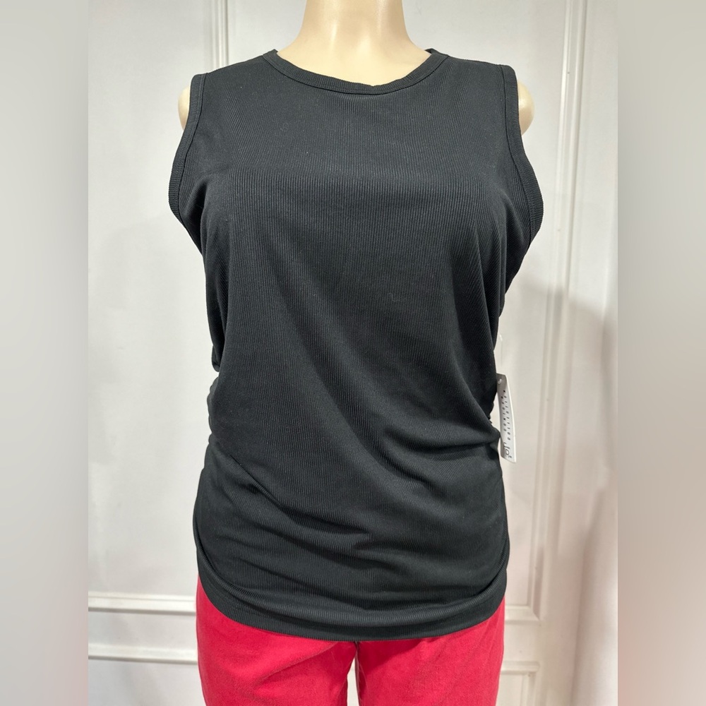 NWT FADED ROSE CONTOUR
COLLECTION BLACK TOP SIZE 1X 
92%POLYESTER/ 8% SPANDEX